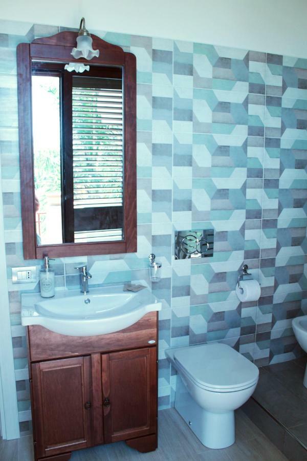 גיארדיני נאקסוס Villa I Minnulareddi מראה חיצוני תמונה