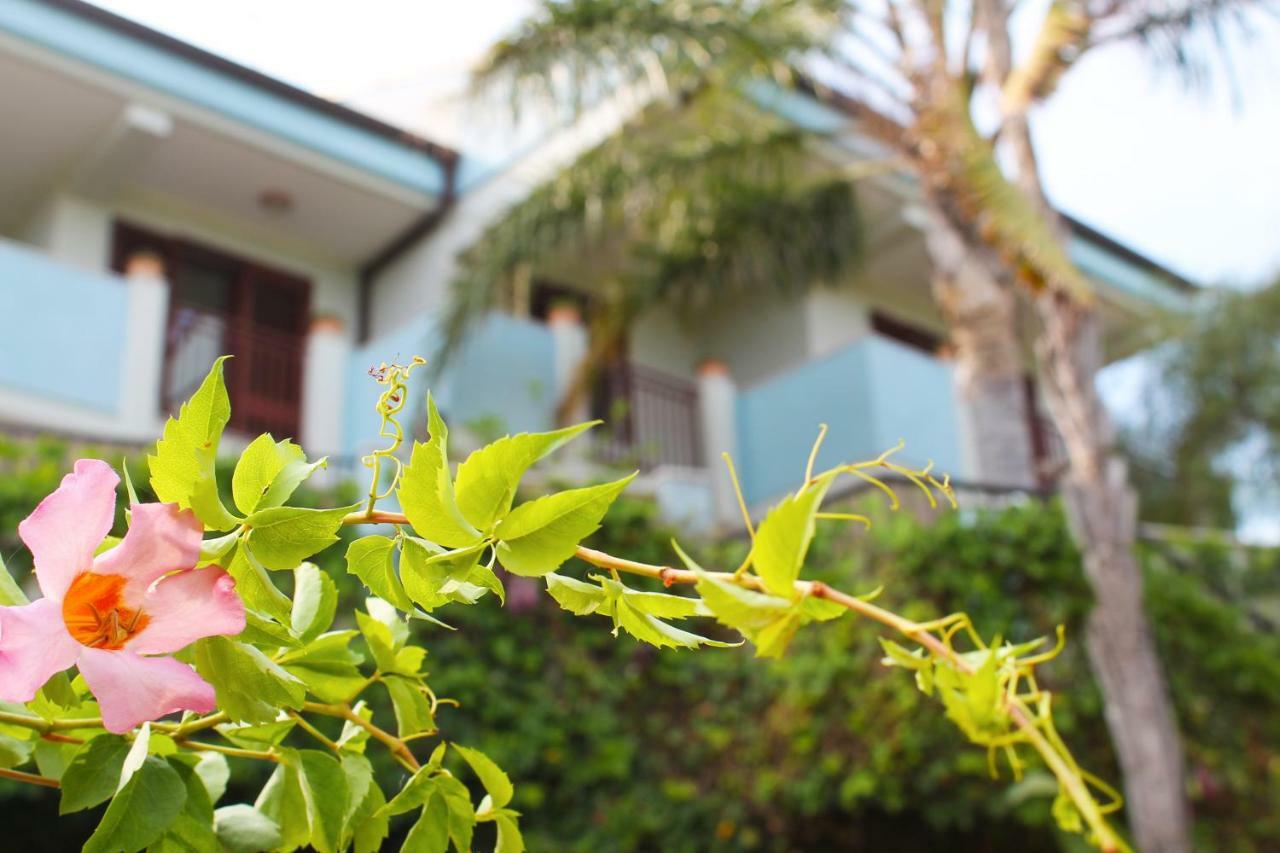 גיארדיני נאקסוס Villa I Minnulareddi מראה חיצוני תמונה